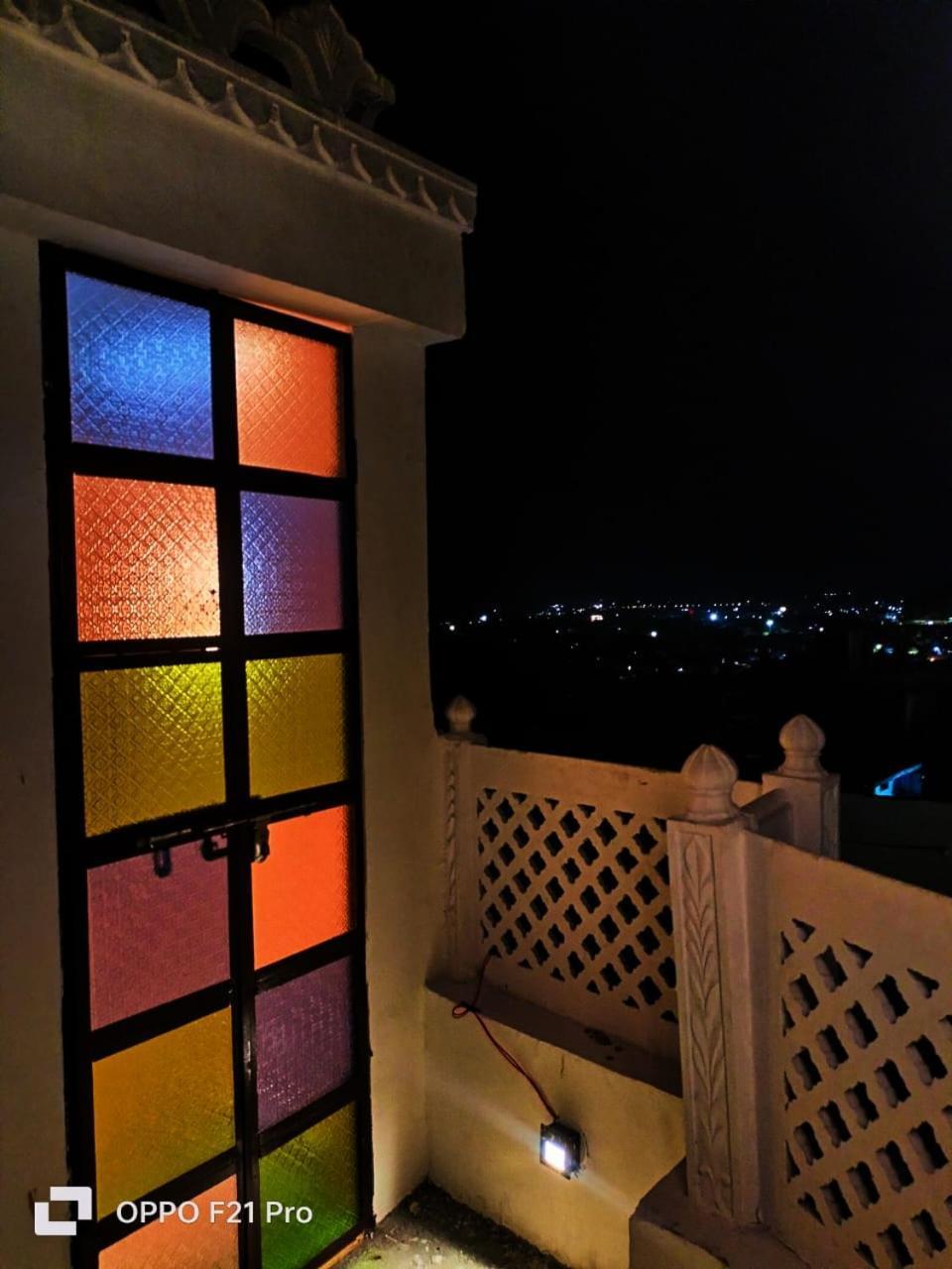 The Palace View Homestay & Restaurant Būndi Екстериор снимка